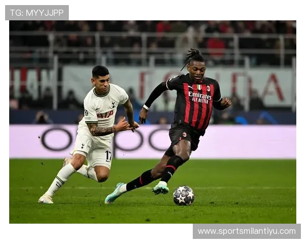 关注AC米兰最新消息,了解球队伤病情况、主力调整及战术变化